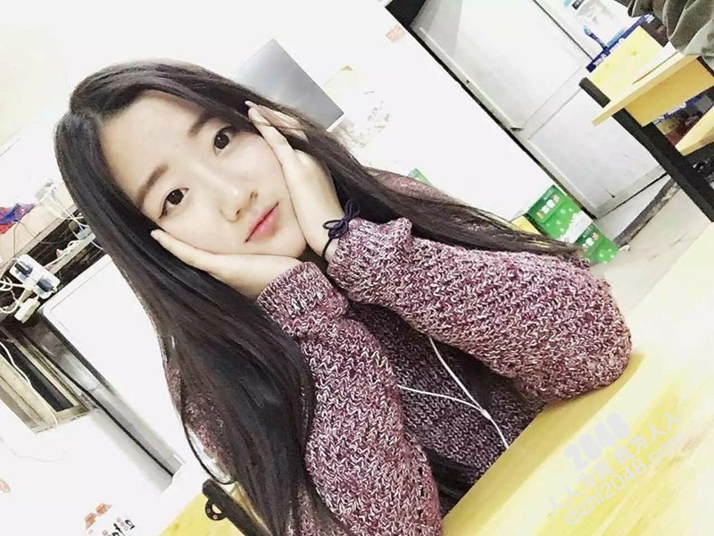 百度雲洩密 外表斯文可愛的眼鏡美眉小冰如何被大J8征服