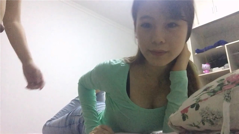 《百度雲洩密》紋身哥和極品女友啪啪啪視頻被曝光