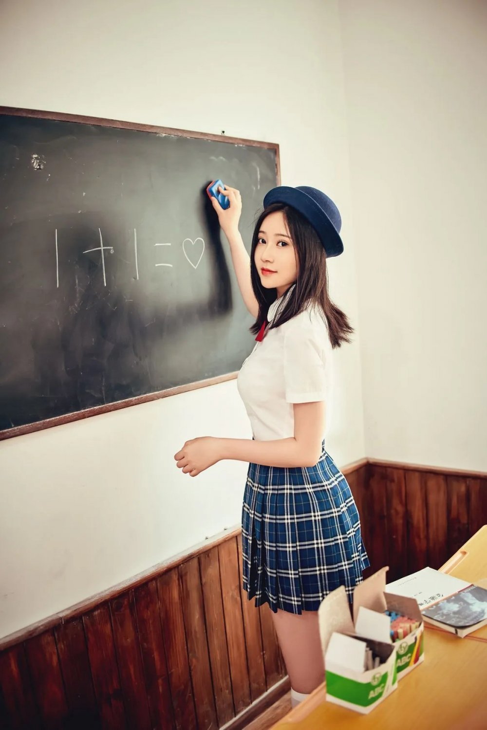 情人 [23P]