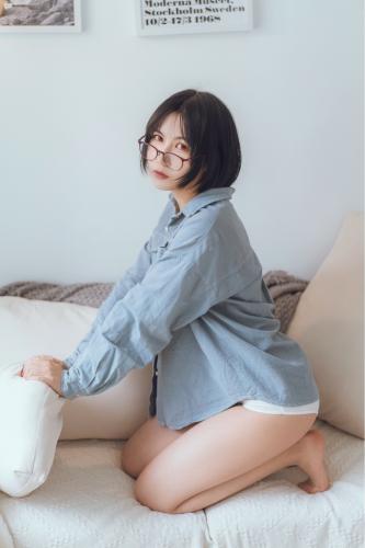 [Cosplay] SU 逐月 – Blue Shirt Release 蓝色衬衫发布