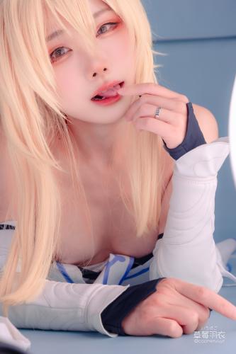 [Cosplay] 草莓羽衣 – 旅行者调研 [67P2V-3.05G]
