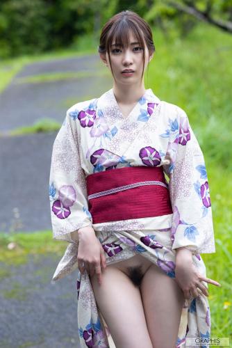 [Graphis] Gals – Akari Mitani 美谷朱里 Vermilion Vol. 1
