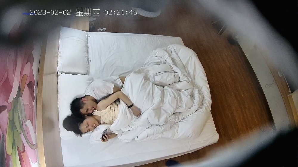 2023-02-02酒店偷拍鄰家大姐姐般溫柔明媚的女生被大屌操