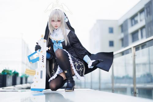 [Fantia] 2024.03 lunananya 场照 歌住樱子