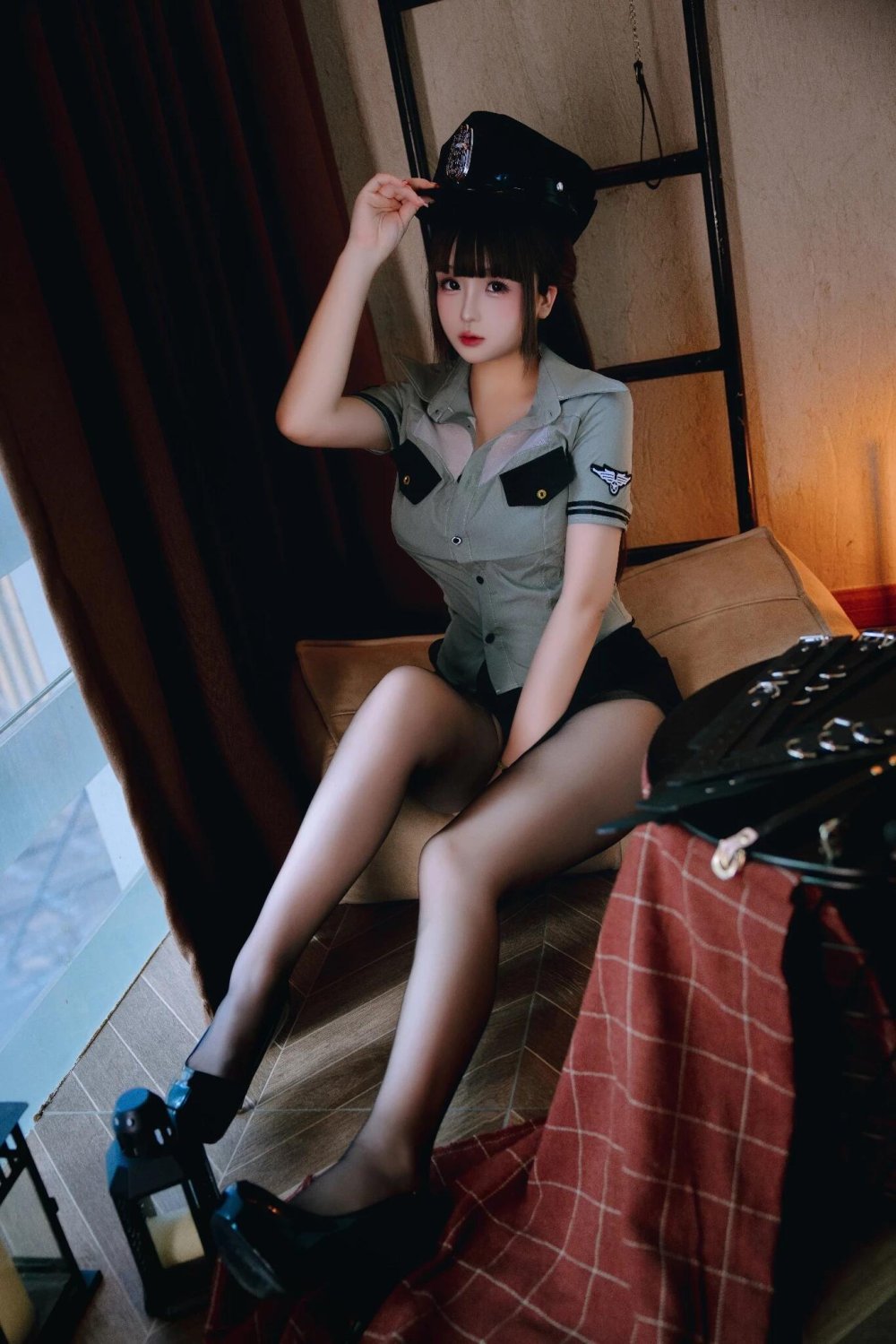 日奈嬌Instructor教官[28P]