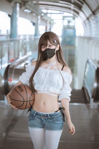 [Cosplay] myeo0 萌芽儿o0 – The Devil Next Door 邻家小恶魔