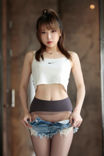 [Cosplay] Witch Luna 小女巫露娜 – Denim shorts 牛仔小裤裤