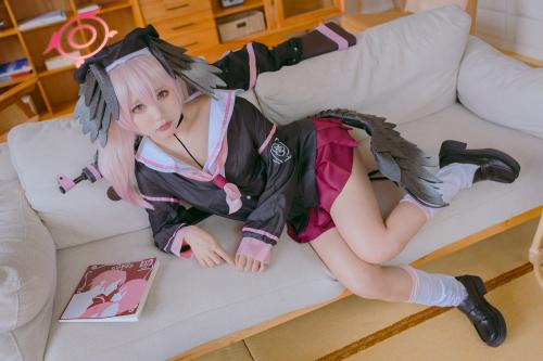 [Cosplay] 是一只熊仔吗 – 下江小春