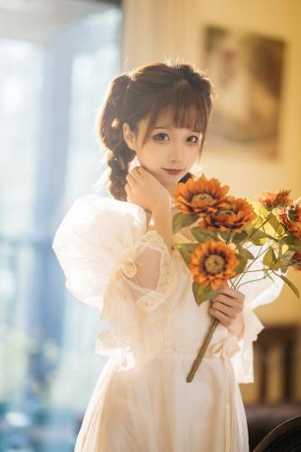 [Cosplay] Chun Momo 蠢沫沫 – Old Clothes 古着