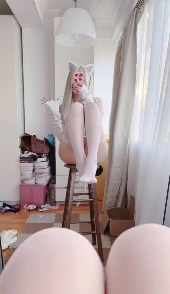 白絲美腳[22P]