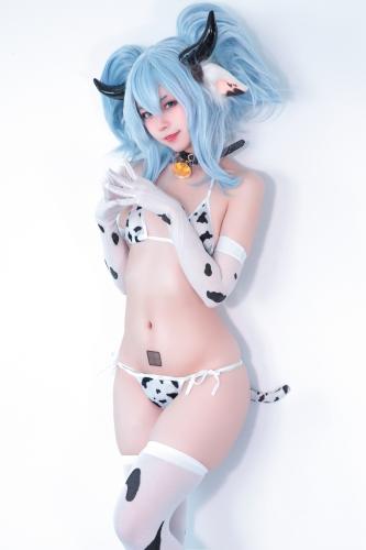 [Cosplay] G44 不会受伤 – PA-15 Cow 奶牛