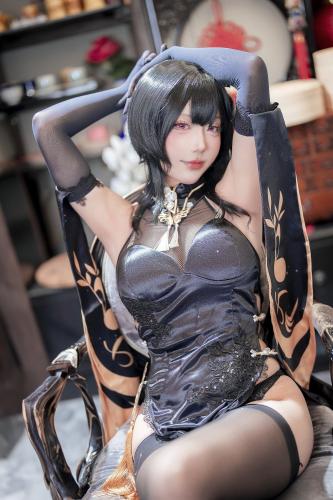 [Cosplay] Celia 切切 – Zhenhai 镇海