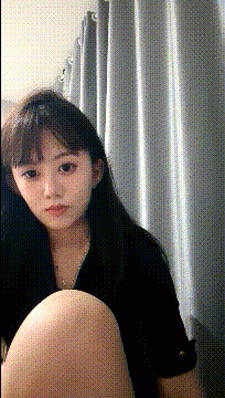 ❤❤ 大眼睛氣質尤物女神，笑起來甜美酒窩，約炮被猛乾，極品美臀上下自己動，休息一會再干一炮