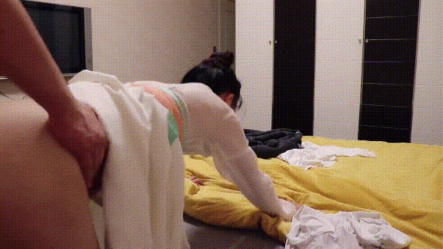 單位領導單身宿舍約炮美女女下屬❤️吃鮑魚啪啪把BB操成一個大洞直接干趴了完美露臉