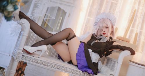 [Cosplay] Axuan 阿璇学妹 – Mashu 玛修