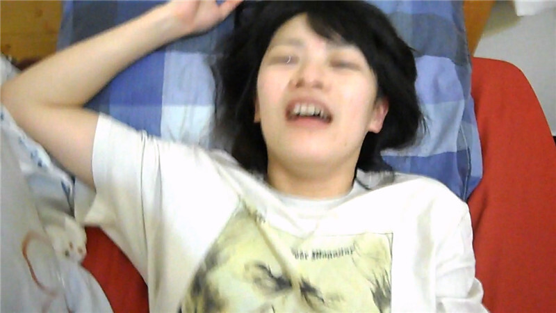《臺灣情侶洩密》來自新竹的高中女孩和男友之間的啪啪視頻被曝光[MP4/626MB]