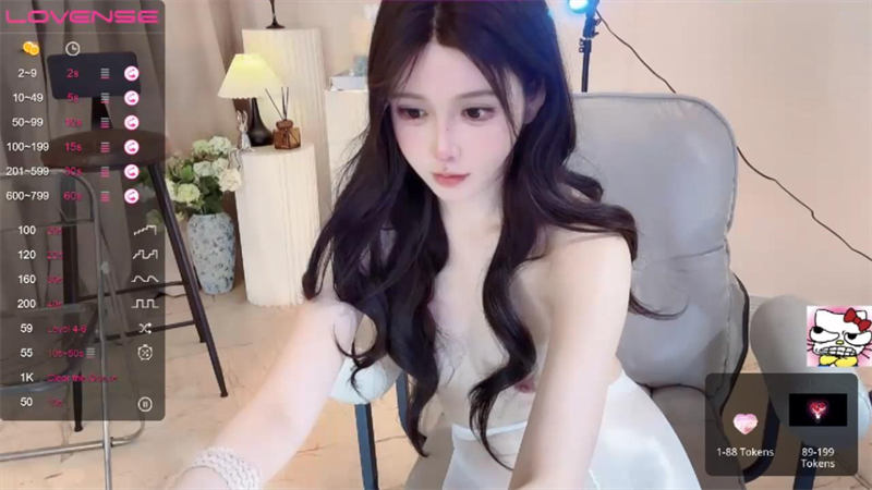 娃娃臉超級漂亮的長腿美腿蘿莉【Deep】172CM高挑身材，白絲襪 高跟鞋 又又又噴水啦，搞了好久終於噴了兩次