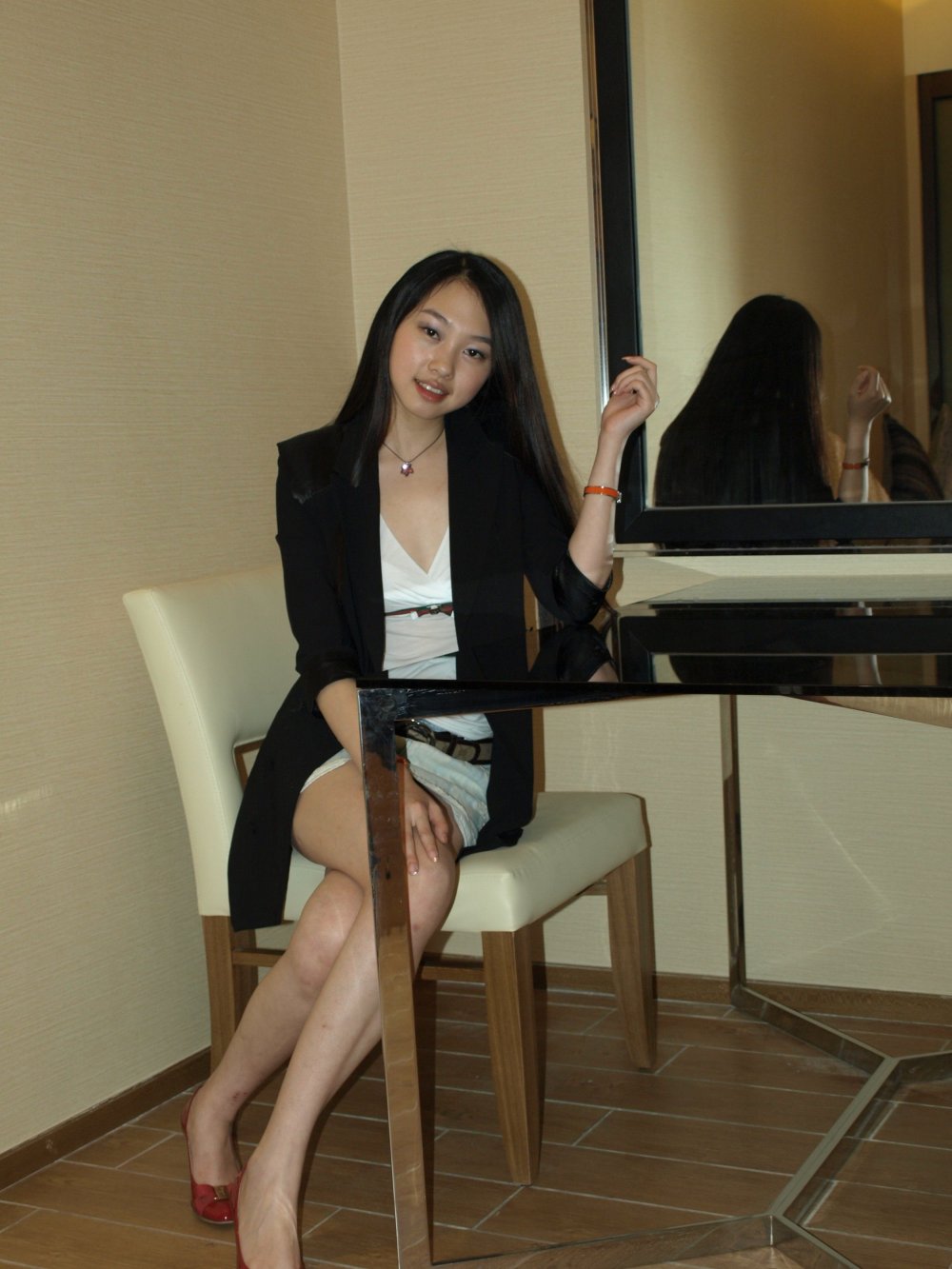 和美女開房 [38P]