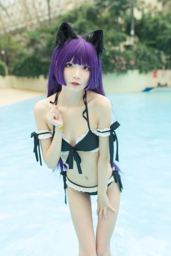 [Cosplay] Alannis 五更百鬼 – Black Cat Swimsuit 黑猫泳装