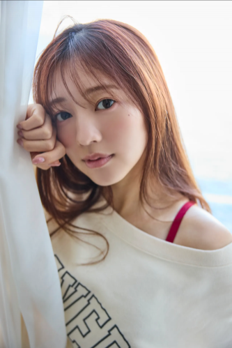 [Photobook] LinQ髙木悠未「FRIDAY初撮り下ろし」先行公開