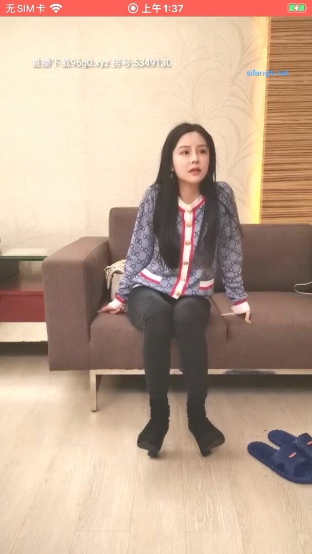 3-17泰然尋歡記 大神約啪疑似某網紅的極品美女，含著手指抽插淫水滋滋