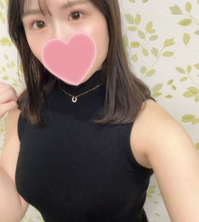 FC2-PPV-4588434 巨乳Fカップ&美尻の【高清無碼】