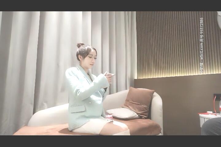 【AI畫質增強】 小寶尋花 深夜場約了個高顏值氣質妹子啪啪，側入猛操呻吟很嗲