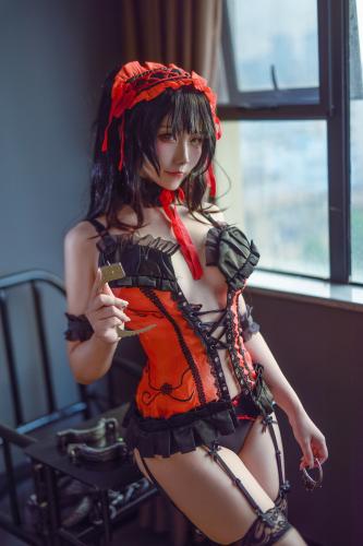 [Cosplay] Jean 九曲 – Kuang San Pajamas 狂三睡衣