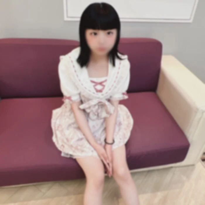FC2-PPV-4654409 お菓子系アイドル風白【高清無碼】