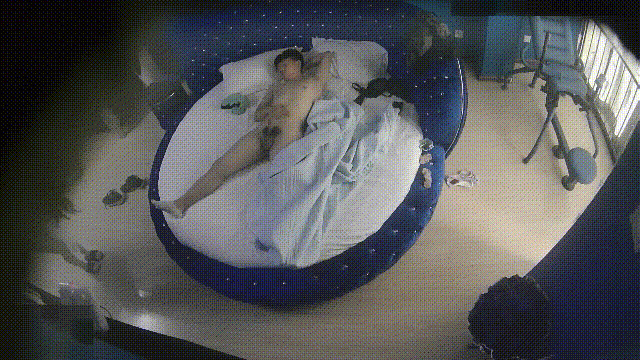 模特級別身材的大學生漂亮美女情趣賓館約會男友年輕人很勐一頓大力輸出