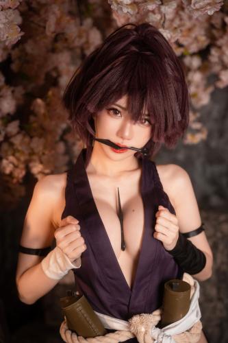 [Cosplay] Sally Dorasnow – Yuzuriha