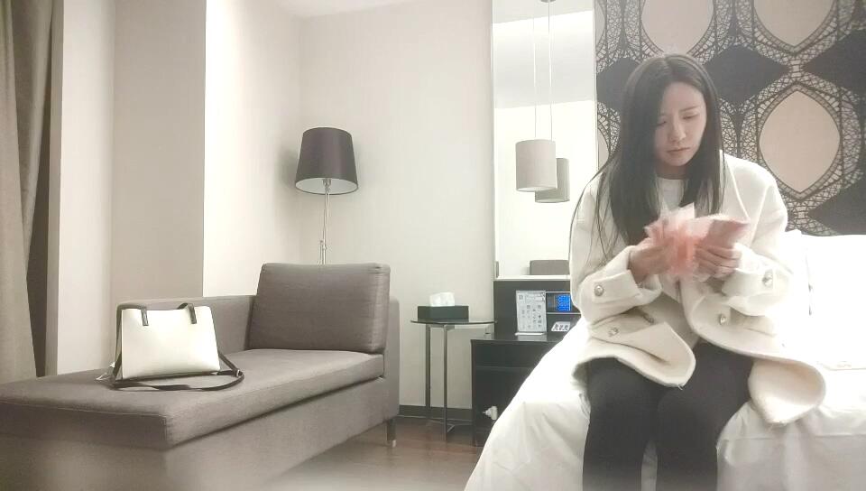12-27用利抽插 約啪長腿黑絲女神，一直喊“爸爸，快操我” 絕對極品