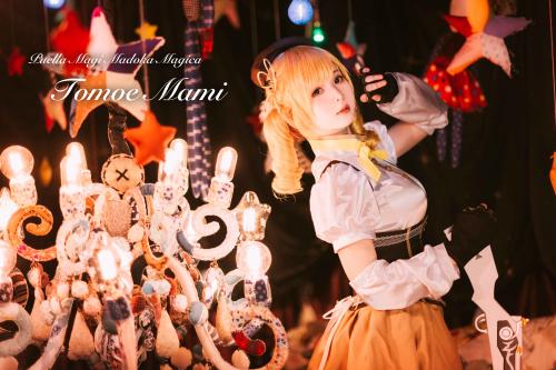 [Cosplay] 霜月shimo – NO.009 巴麻美 [18P-363MB]
