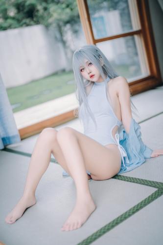 [Cosplay] 萌芽儿o0 – 白泳装
