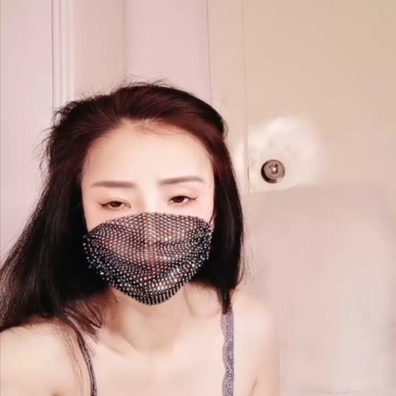【美女跳舞】極品少婦美乳美腿~妙曼身姿~誘惑不斷 道具自慰