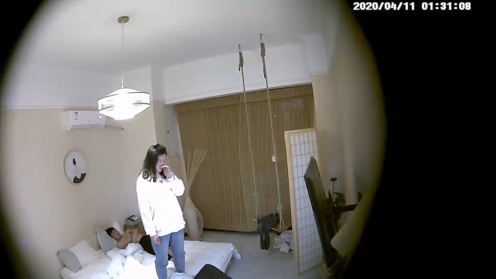 4-11經典酒店偷拍 情侶做愛女上位的姿勢好銷魂