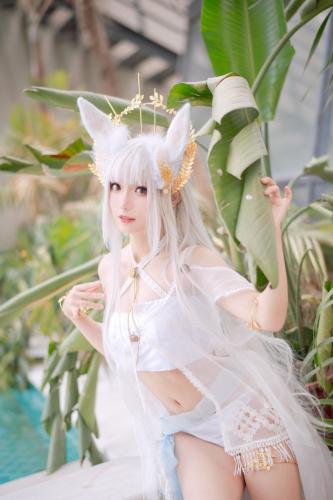 [Cosplay] Hana 花柒 – Platinacos Swimsuit 白金cos泳装