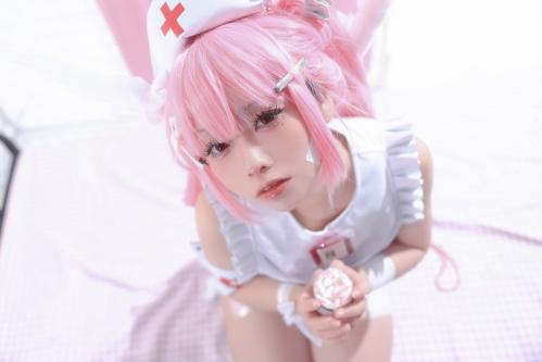 [Cosplay] G44不会受伤 – 见习看护师 月夜见爱