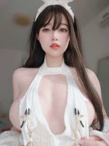[Cosplay] 女主K 白丝兔女郎 [102P-192MB]