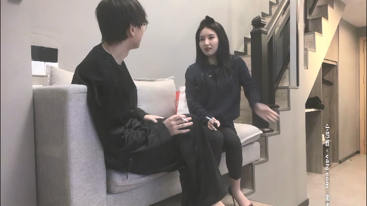 小北尋花經典作之白嫩極品女神 可鹽可甜情趣網襪誘惑你聽譯字幕增強版