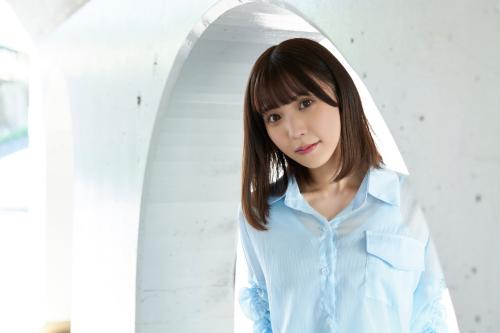[Photobook] 佐々木七海「Refresh」水色エモーションデジタル写真集