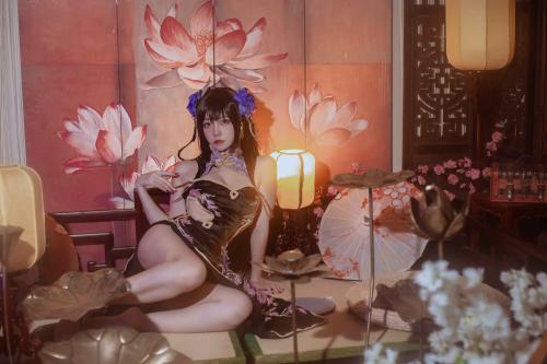 [Cosplay] 二佐Nisa 碧蓝航线 比叡 红梅垂香 [24P-368MB]