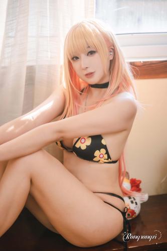 [Cosplay] 小容仔咕咕咕w 更衣人偶 喜多川海梦 [55P-113MB]