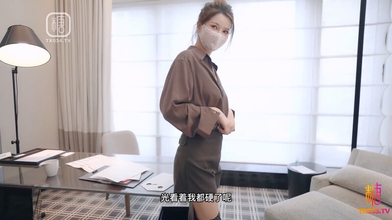 補習老師的肉穴獎勵 肉棒被乳交吸食逗硬了 無毛穴上位插入暖暖包裹 汁液泛濫口爆食精[MP4/693MB]