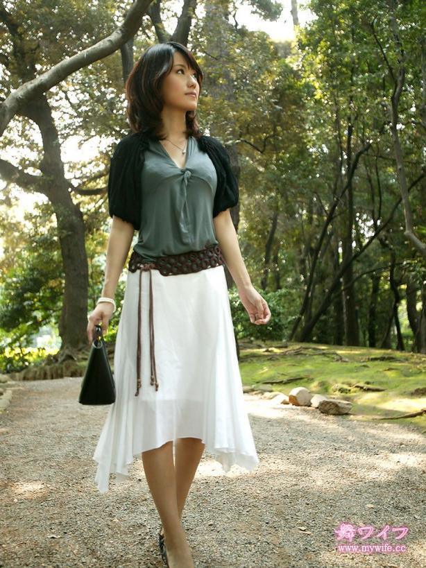 204 葉山 律子 Ritsuko Hayama 小向まな美 [30P]