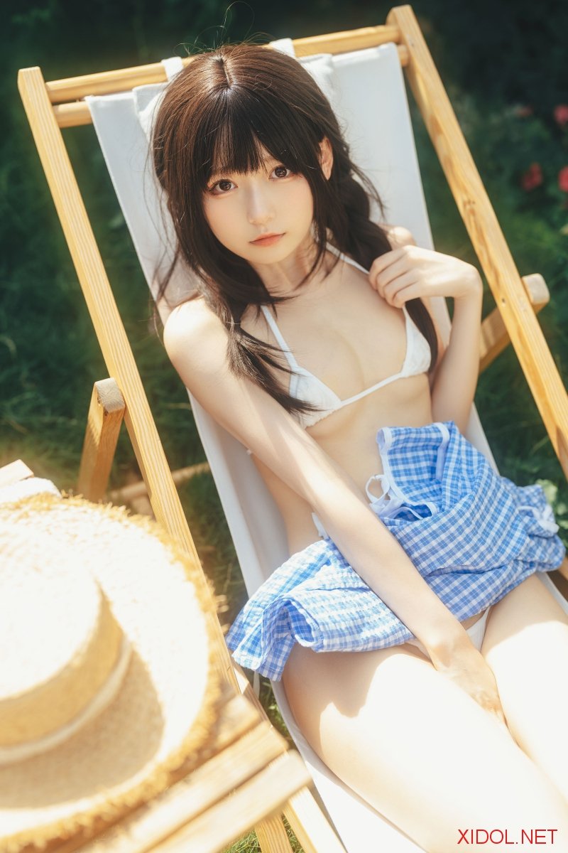 [Fantia] 迷之呆梨(发条少女) – 自撮り写真 夏末[69P-1.11GB]