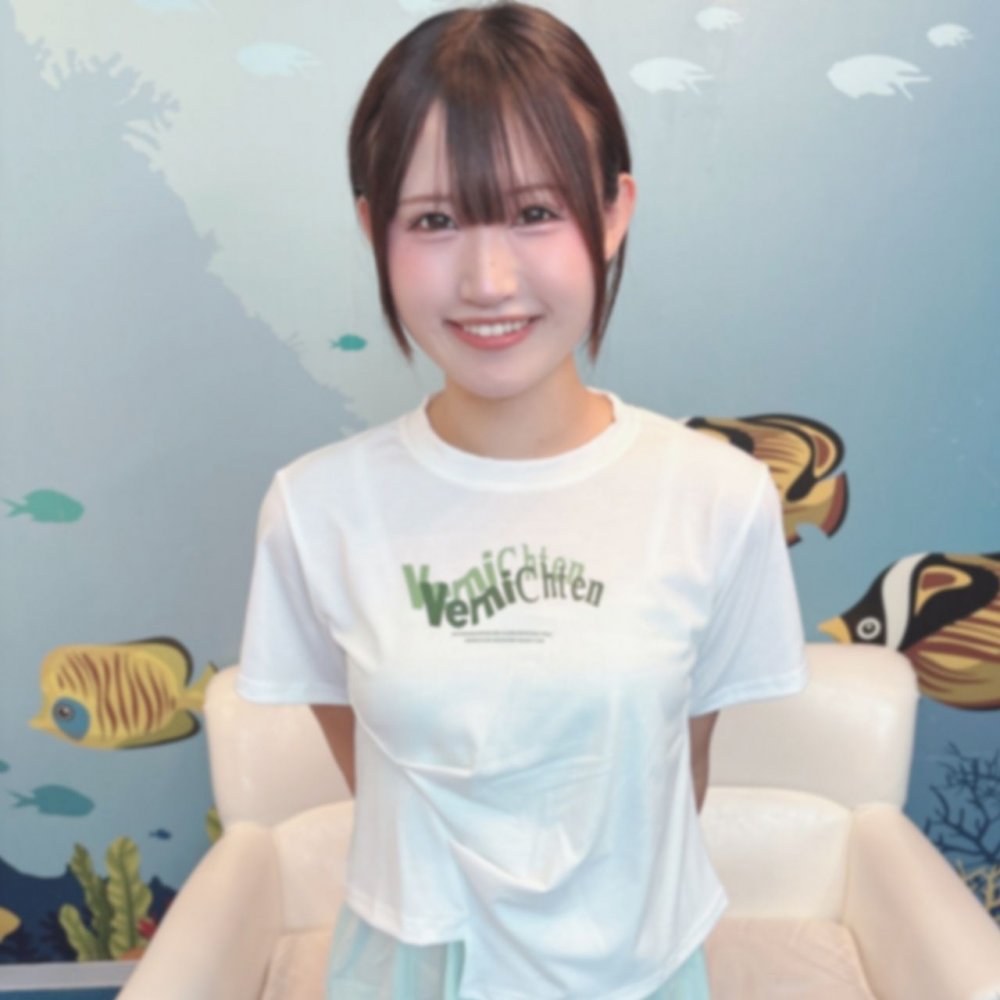 FC2-PPV-4851122 夏の海辺に似合うマー 【高清無碼】
