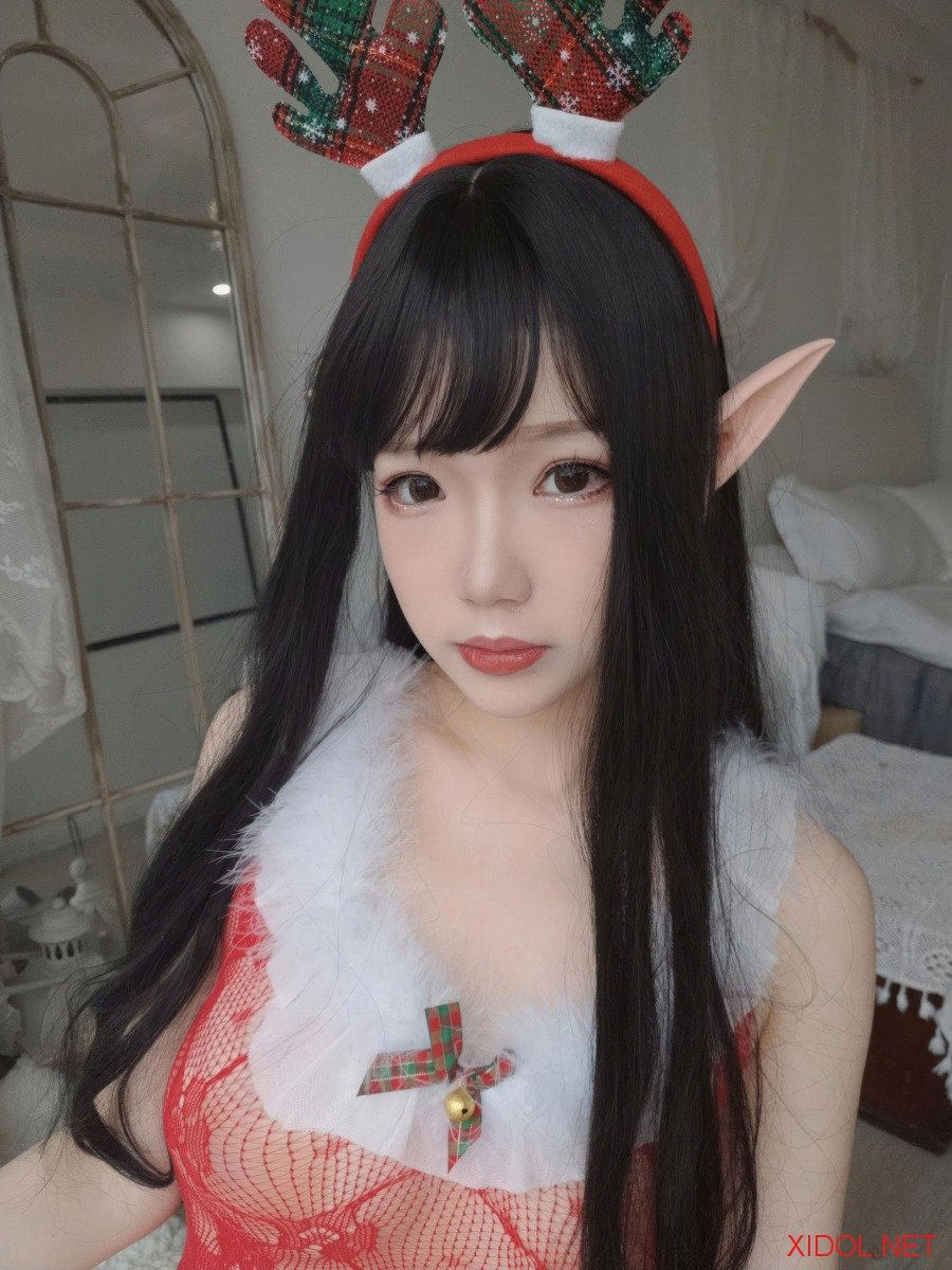 [Cosplay] 雪晴Astra 2020圣诞节自拍 [140P-370MB]