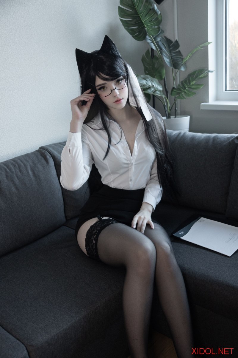 [Cosplay] Candy Ball Secretary Atago [54P-598MB]