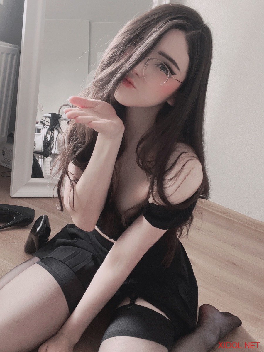 [Cosplay] Candy Ball Casual Girlfriend [42P-74MB]